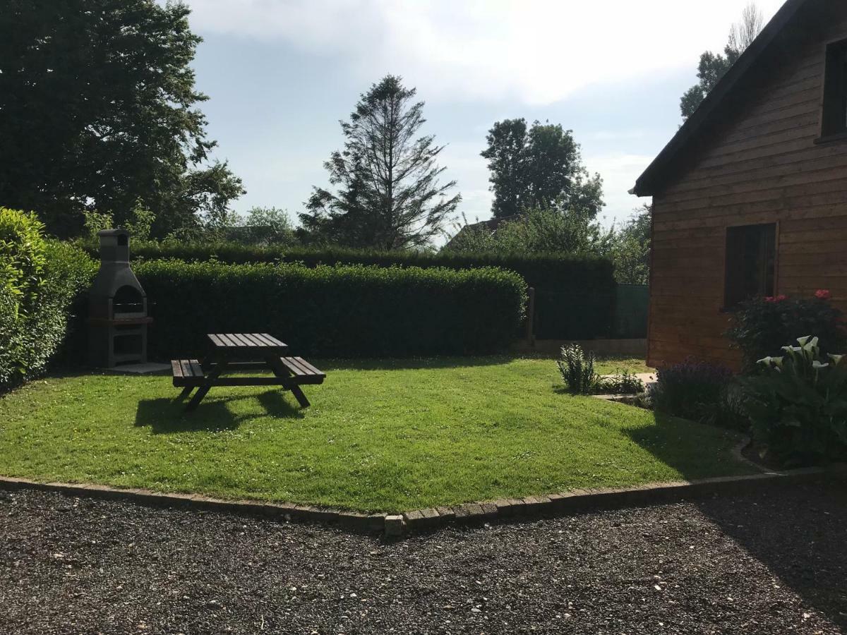 Le Chalet Normand Guilmécourt Zewnętrze zdjęcie